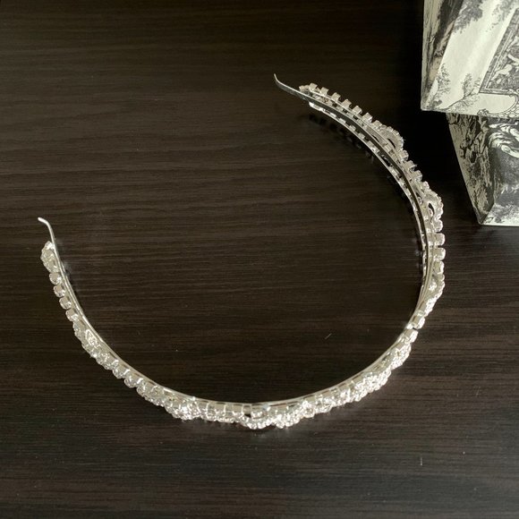 Bridal/Formal hair bling accessory/headband, rhinestones, sparkly, bride - Picture 6 of 10